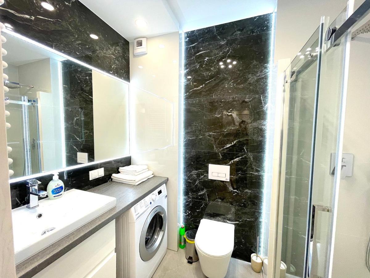 Apartament Superior Blue Przy Plazy- Free Pool, Saunas, Jacuzzi, Fitness, Salzgrotte Kołobrzeg Extérieur photo