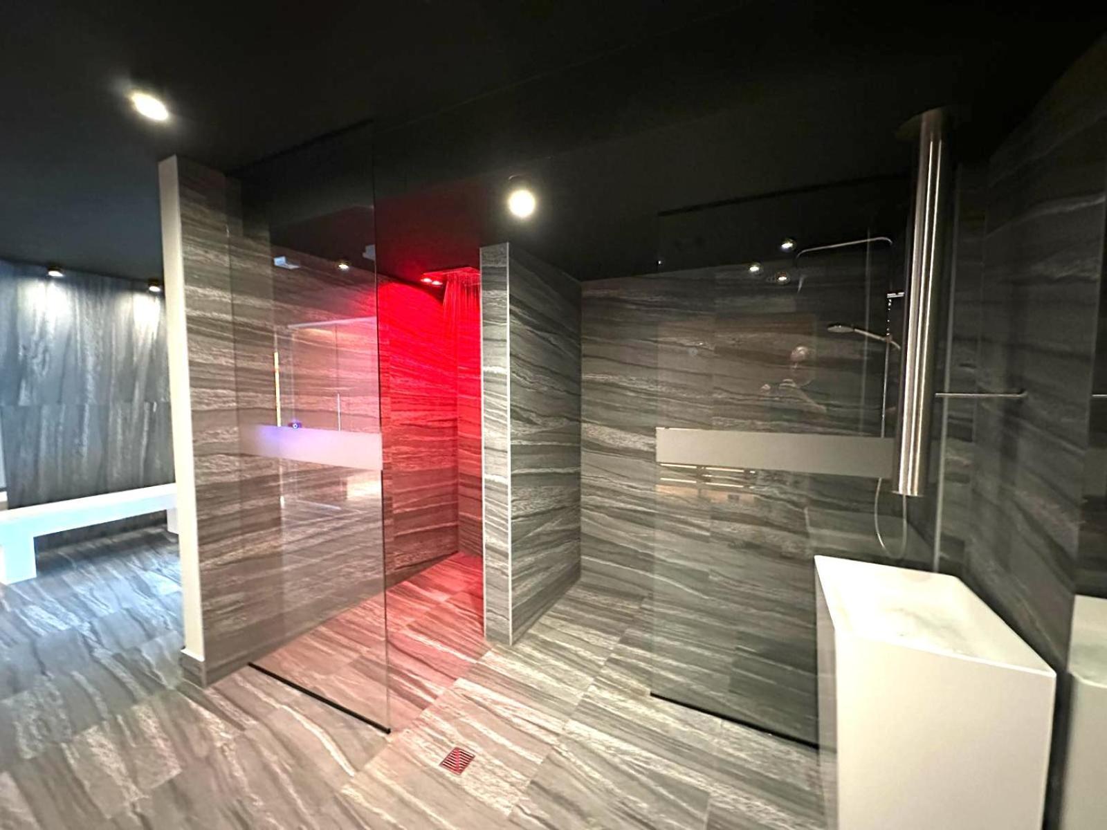Apartament Superior Blue Przy Plazy- Free Pool, Saunas, Jacuzzi, Fitness, Salzgrotte Kołobrzeg Extérieur photo